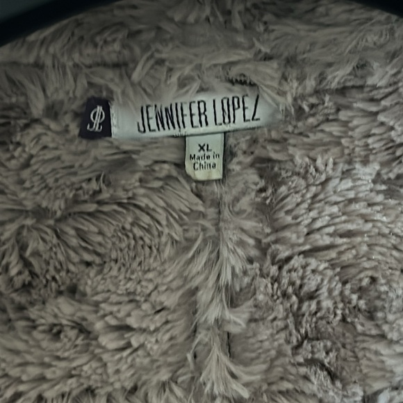 Jennifer Lopez Crop Jacket - Picture 5 of 5